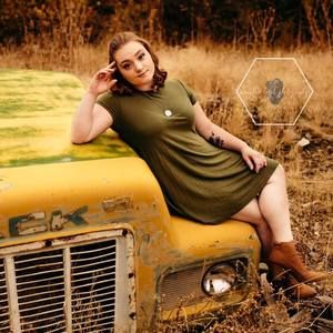 Meet your Posher, Mercedes